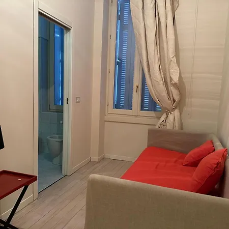 Proche Au Palais